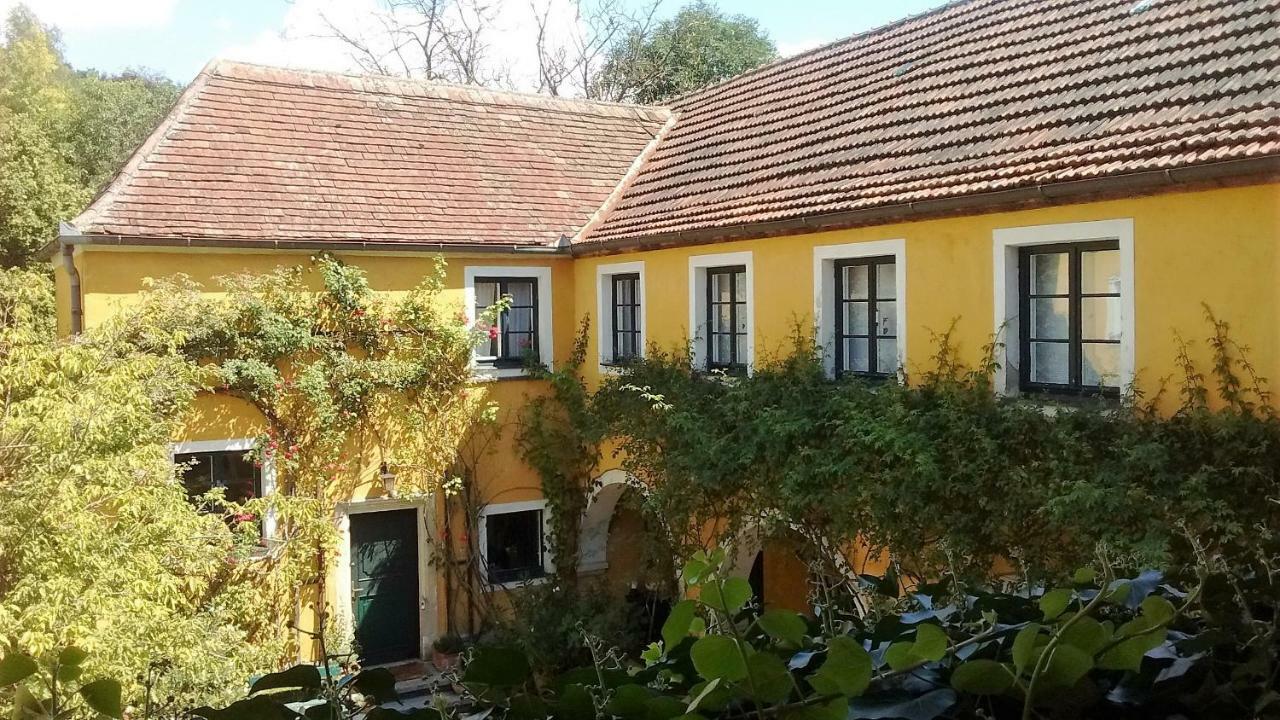 Marienschloessl Bed and Breakfast Wiedendorf Exteriör bild