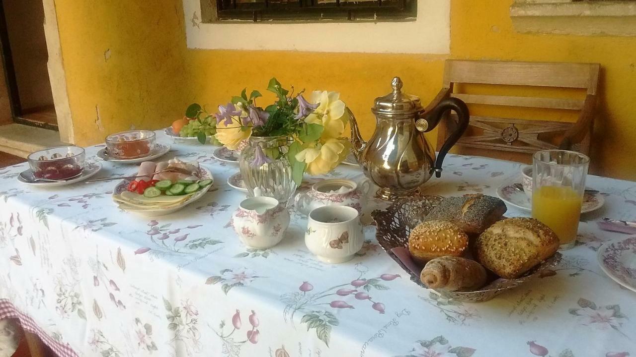 Marienschloessl Bed and Breakfast Wiedendorf Exteriör bild